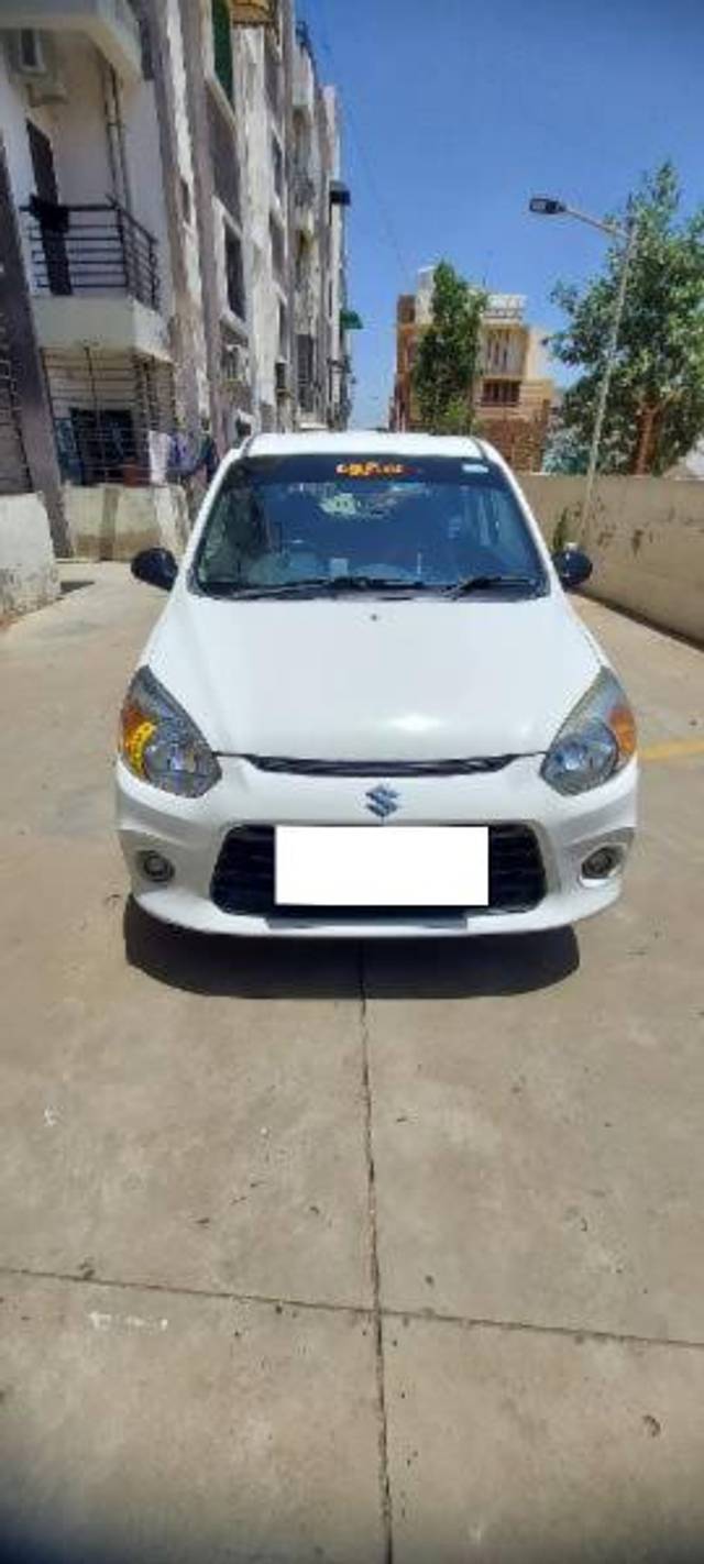 https://images10.gaadi.com/usedcar_image/4051682/original/processed_1ccb3af1-5fbf-411d-a912-13fee1ec1b69.jpg?imwidth=6400