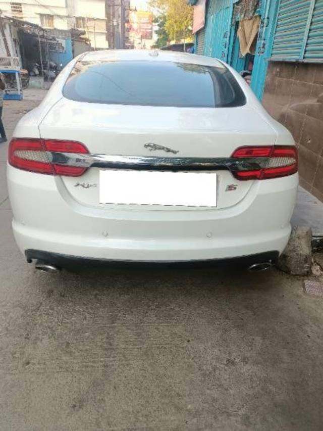 https://images10.gaadi.com/usedcar_image/4051722/original/processed_f24998db-3ad6-489c-b8d2-5ae080e21ffa.jpg?imwidth=6401