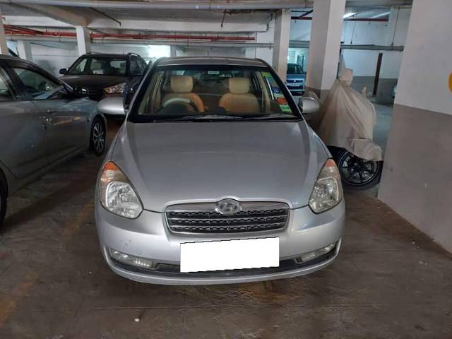 https://images10.gaadi.com/usedcar_image/4052122/original/processed_01e5661f-884b-4d53-8df6-2aaac56e9ac9.jpg?imwidth=6401