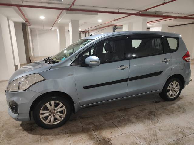 https://images10.gaadi.com/usedcar_image/4052149/original/a343ee7237fa07c69eea9b78642a2506.jpg?imwidth=6400