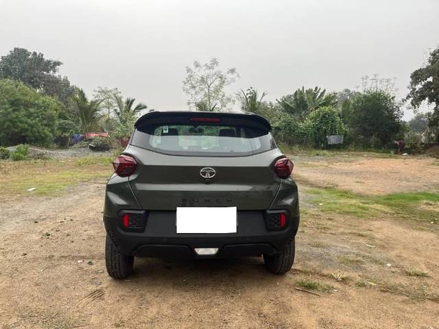 https://images10.gaadi.com/usedcar_image/4052388/original/processed_6252de7e-6949-492a-82cb-5888696ce038.jpg?imwidth=6402