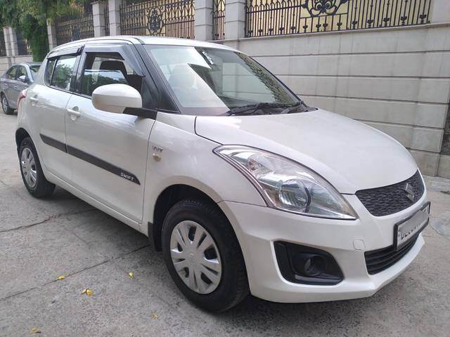 https://images10.gaadi.com/usedcar_image/4052551/original/processed_7ab4dac8728451a6f9f2f0a054ee18ff.jpeg?imwidth=6400