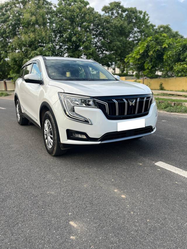 https://images10.gaadi.com/usedcar_image/4052584/original/processed_ef1a5542121749b76dfd868289a974c1.jpg?imwidth=6400