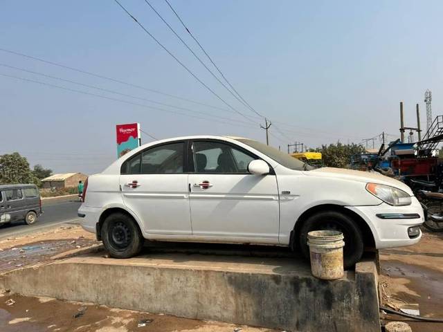 https://images10.gaadi.com/usedcar_image/4052906/original/processed_6322aa11-504c-4491-a423-4244703b353a.jpg?imwidth=6401