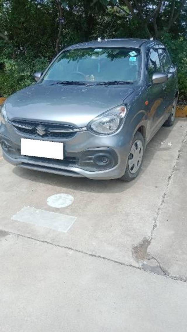 https://images10.gaadi.com/usedcar_image/4053020/original/processed_916d5aea-620d-441d-a15a-b23499cbacfa.jpeg?imwidth=6401