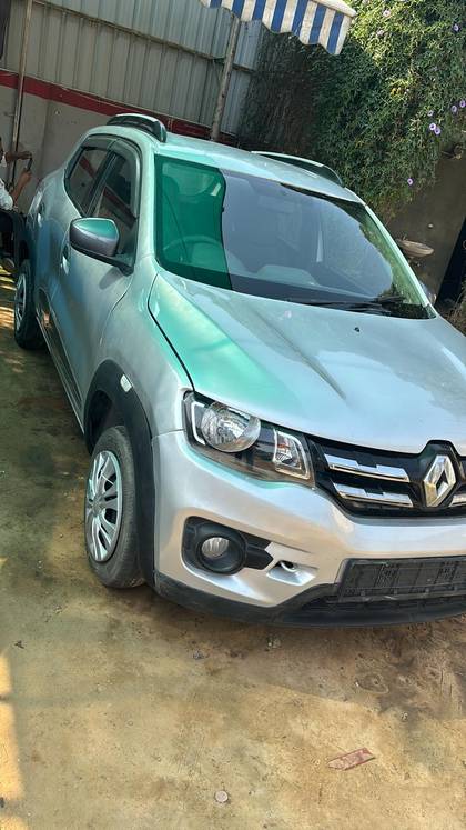 Renault KWID RXT BSIV