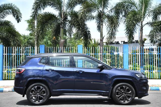 https://images10.gaadi.com/usedcar_image/4053349/original/9a044905b35f24ea4a96c33a778ac28c.jpg?imwidth=6401