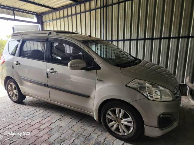 https://images10.gaadi.com/usedcar_image/4053502/original/processed_55c5a962-f008-482e-b816-a0436a0d0a4d.jpg?imwidth=6400