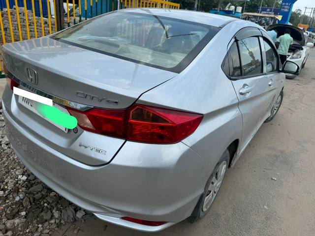 https://images10.gaadi.com/usedcar_image/4053730/original/processed_bfd28321c0c40894c71b030597460535.jpg?imwidth=6402