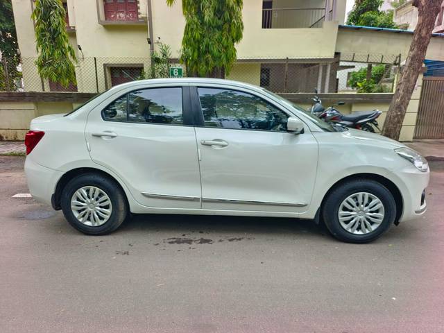 https://images10.gaadi.com/usedcar_image/4053745/original/processed_e82e5d19e78178452108c65552822bd2.jpg?imwidth=6401