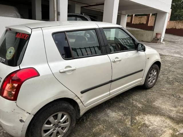 https://images10.gaadi.com/usedcar_image/4053832/original/processed_18d1fd27-fc8f-4389-a1f3-5e2c7fd4ab63.JPG?imwidth=6401