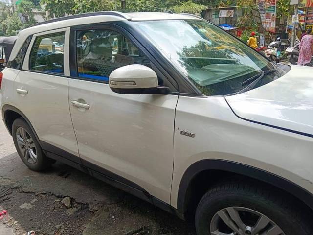 https://images10.gaadi.com/usedcar_image/4053942/original/processed_560ac951-11ae-44b6-8a5c-d7bbb087da9e.jpg?imwidth=6400