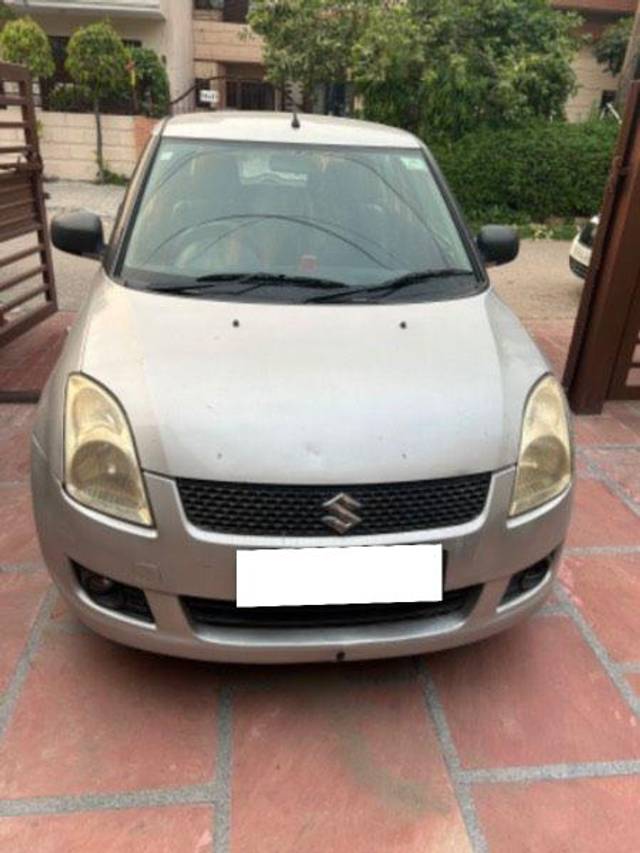 https://images10.gaadi.com/usedcar_image/4053945/original/processed_d862d1fc-61f3-4ebc-8ca1-80d596caed0e.jpg?imwidth=6400