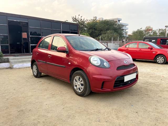 https://images10.gaadi.com/usedcar_image/4054498/original/c9742dcf79d1895bd3ec6b285d905e61.jpg?imwidth=6400