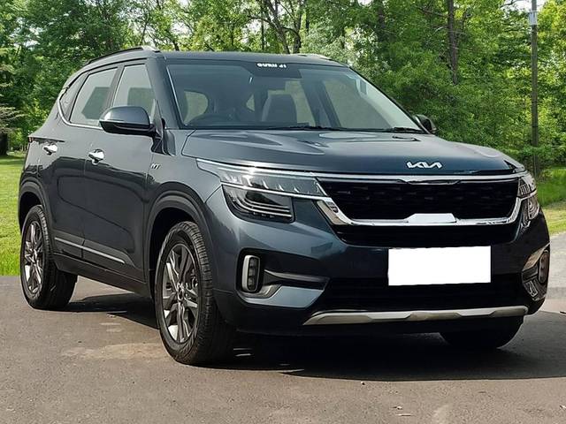 https://images10.gaadi.com/usedcar_image/4054561/original/processed_11281c8a893a670ab190d43dab0c439a.jpg?imwidth=6400