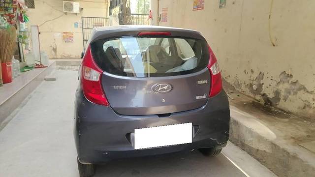 https://images10.gaadi.com/usedcar_image/4054648/original/processed_f37b9fba-6998-4cfe-8ac8-1f8f6a444d19.jpeg?imwidth=6401