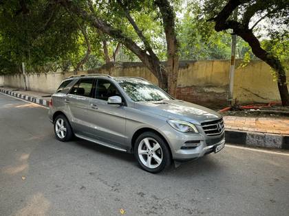 Mercedes-Benz M-Class ML 350 4Matic Mercedes-Benz M-Class ML 350 4Matic