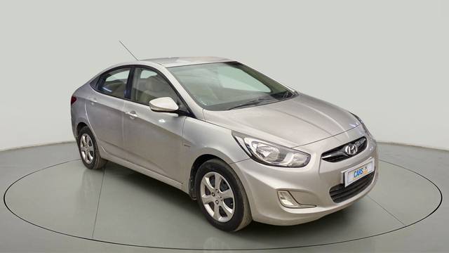 https://images10.gaadi.com/usedcar_image/4054934/original/287589e28b7d078a5dbc26ed01c6e5d2.jpg?imwidth=6400