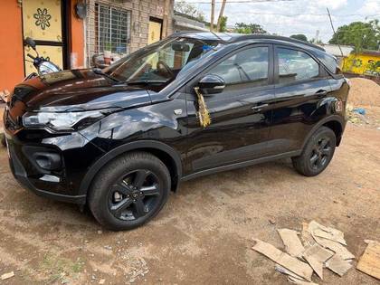 Tata Nexon XZ Plus Dark Edition