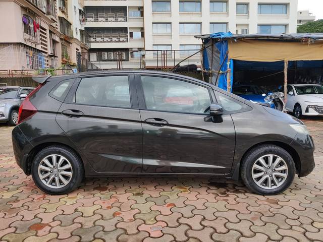 https://images10.gaadi.com/usedcar_image/4055356/original/28e4a64466de24174a5ef71180344c0f.jpeg?imwidth=6401