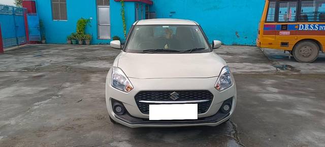 https://images10.gaadi.com/usedcar_image/4055382/original/processed_9c5d0948-c6d0-40ab-9fb0-66223668093e.jpg?imwidth=6400