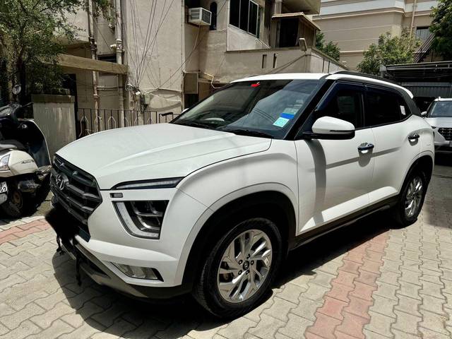 https://images10.gaadi.com/usedcar_image/4055446/original/processed_2d0f0078dcf972c786fdc6dd7d440505.jpg?imwidth=6402