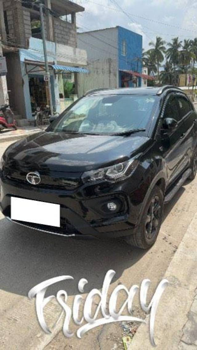 https://images10.gaadi.com/usedcar_image/4055748/original/processed_6bbf6025-69aa-4eec-9004-659b03cb6775.jpeg?imwidth=6401