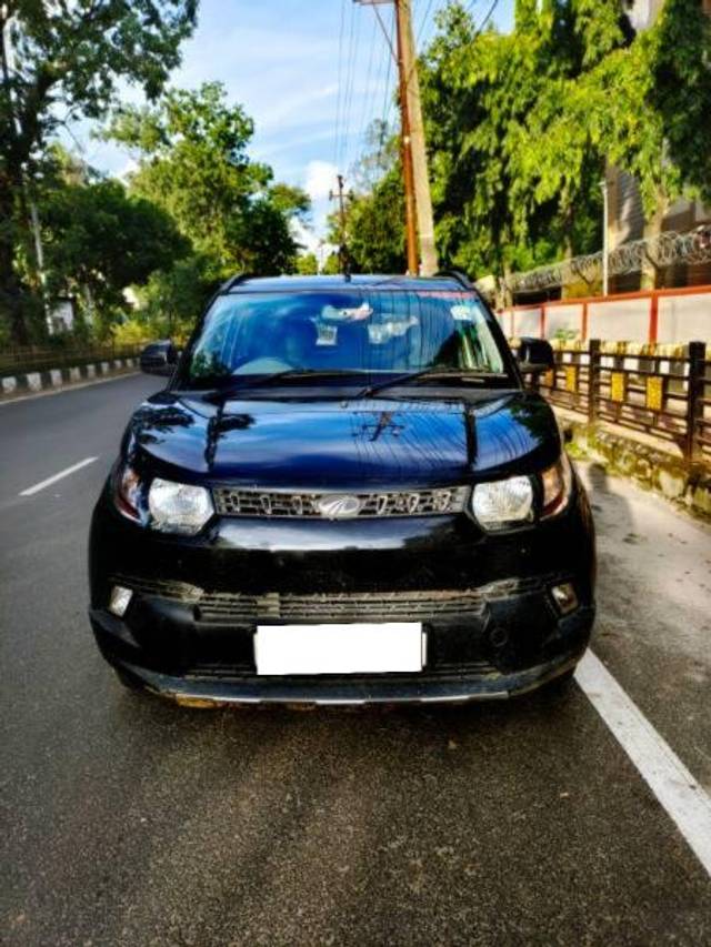 https://images10.gaadi.com/usedcar_image/4056021/original/processed_b18355f8-947d-41a9-8ee2-388e3dbe9652.jpg?imwidth=6400