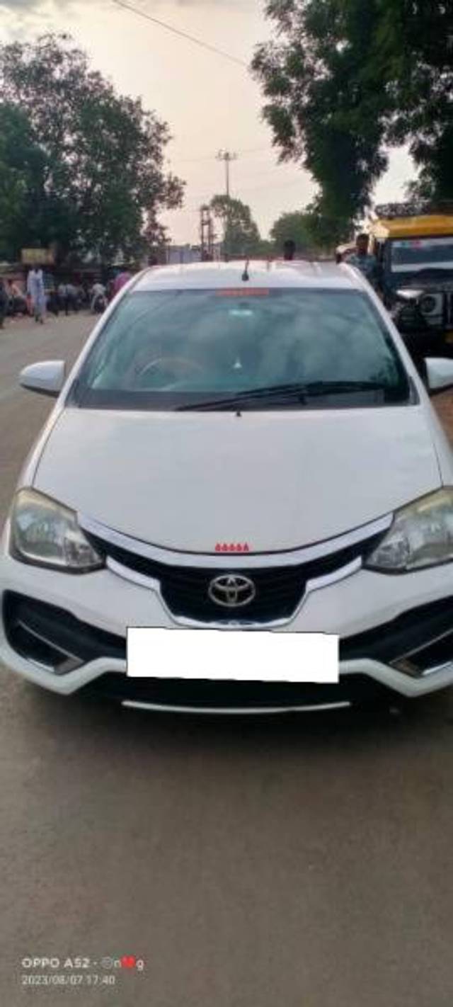 https://images10.gaadi.com/usedcar_image/4056262/original/processed_8cab7691-a96d-4dc0-a007-3da2d7b658cc.jpg?imwidth=6400