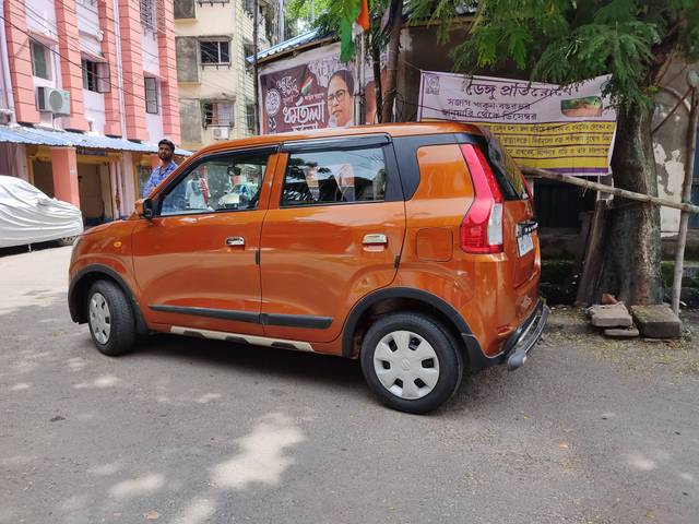 https://images10.gaadi.com/usedcar_image/4056501/original/processed_6295e922a650ba6b96d25e0da4616b83.jpg?imwidth=6400