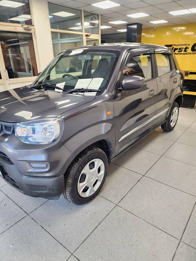 https://images10.gaadi.com/usedcar_image/4057252/original/processed_9063935a24277f5184aa8b10976e3ecd.jpg?imwidth=6402