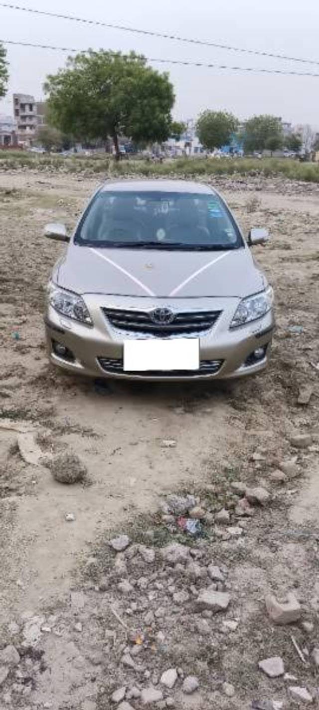 https://images10.gaadi.com/usedcar_image/4057321/original/processed_6da94d0d-ced3-492a-a66b-2f09a0993f37.jpg?imwidth=6400