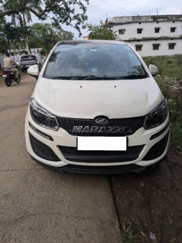 https://images10.gaadi.com/usedcar_image/4057336/original/processed_81b66eb5-ae59-4860-923f-3a4ccf83a060.jpg?imwidth=6400