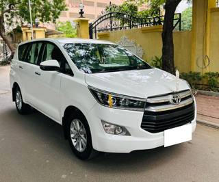 Toyota Innova Crysta 2016-2020 Toyota Innova Crysta 2.4 VX MT 8 STR