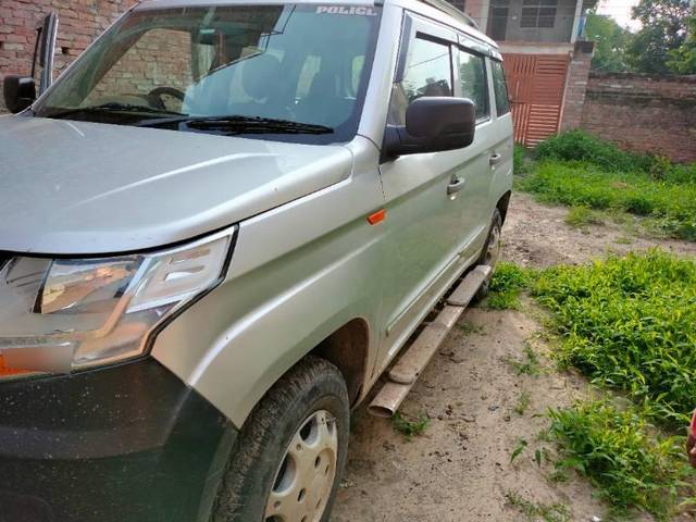 https://images10.gaadi.com/usedcar_image/4057450/original/processed_62ce615b-2192-4150-8b8b-3c15411da367.jpg?imwidth=6400