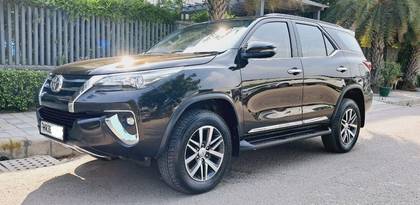 Toyota Fortuner 2.8 4WD AT BSIV