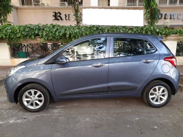 https://images10.gaadi.com/usedcar_image/4057881/original/processed_30fb820b42597c1cf5fcd6e8620739af.jpg?imwidth=6402