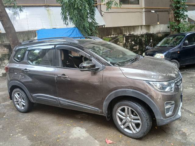 https://images10.gaadi.com/usedcar_image/4058029/original/f07e8fb9dbc2f8703388226ffde2e67d.jpg?imwidth=6400