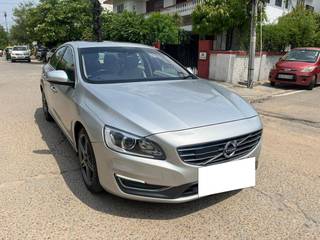 Volvo S60 2015-2020 Volvo S60 D4 Momentum