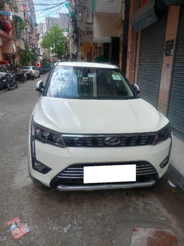 https://images10.gaadi.com/usedcar_image/4058244/original/processed_59d858fe-1f92-480c-bb04-6fe58af7125e.jpg?imwidth=6400