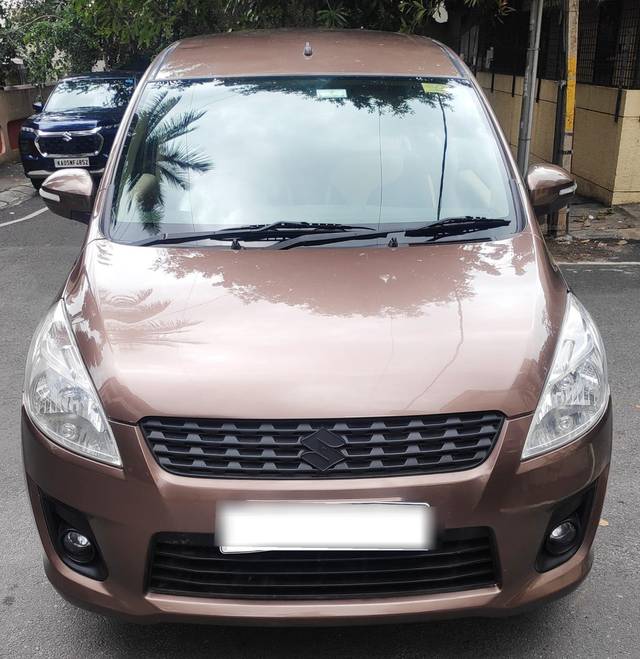 https://images10.gaadi.com/usedcar_image/4058260/original/processed_0337bcc93324ef3d4fbfccb41f27844d.jpg?imwidth=6402