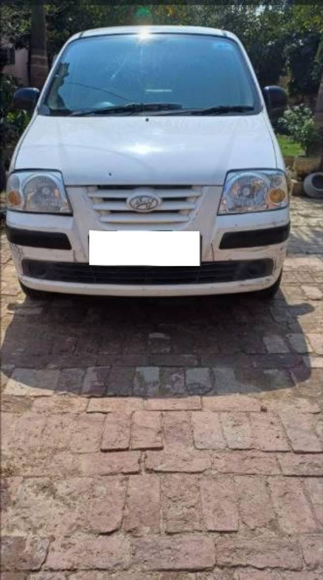 https://images10.gaadi.com/usedcar_image/4058369/original/processed_0c4cf65d-2e74-4bf6-b410-a4a32993582a.jpg?imwidth=6402