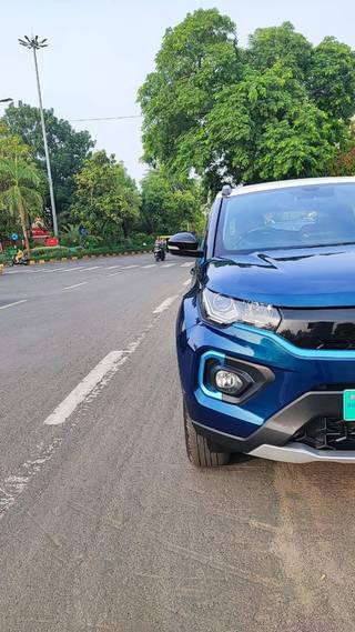 Tata Nexon EV Max 2022-2023 Tata Nexon EV XZ Plus