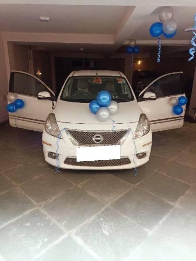 https://images10.gaadi.com/usedcar_image/4059573/original/processed_f55d2845-9cbd-4127-8698-db049e1d3b58.jpg?imwidth=6400