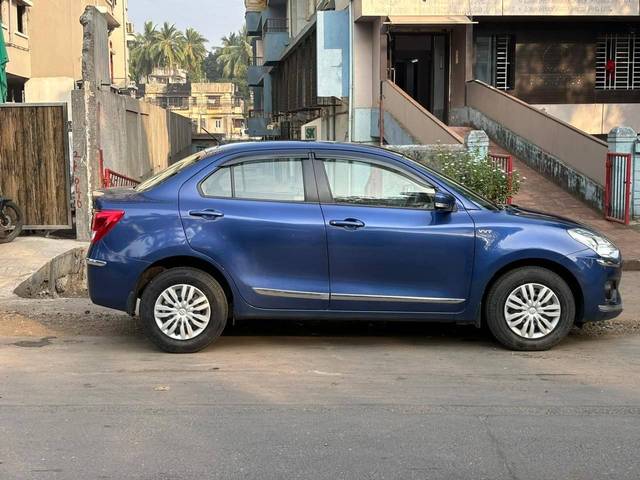 https://images10.gaadi.com/usedcar_image/4059632/original/processed_d7ad43538772bbac7730f99a47d91263.jpeg?imwidth=6401