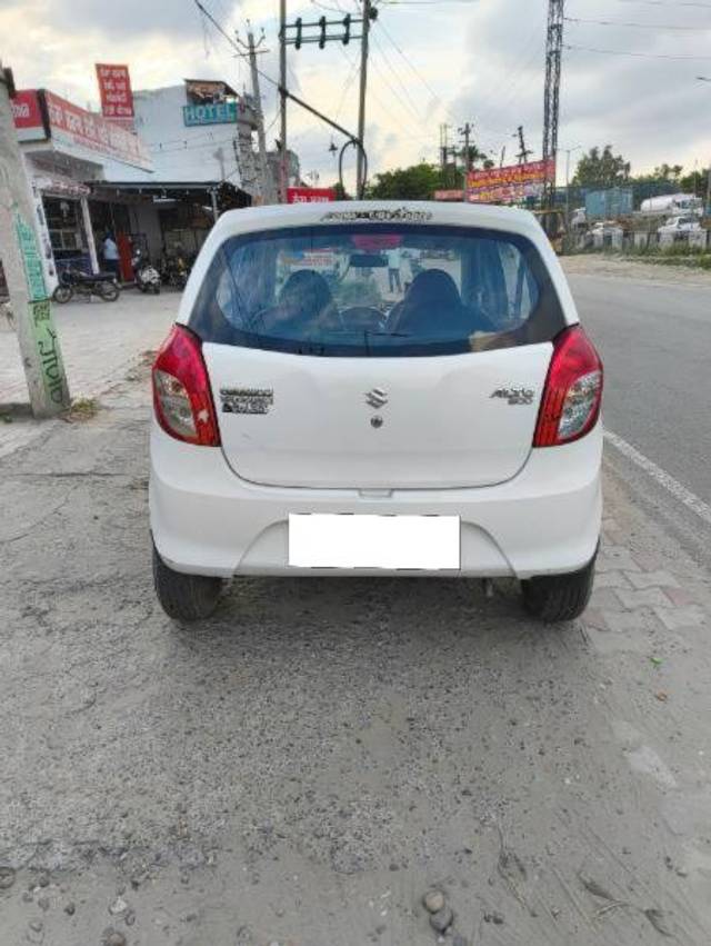 https://images10.gaadi.com/usedcar_image/4059791/original/processed_5c483d4d-e6fc-40e6-ac98-8acda6e6bca2.jpg?imwidth=6402