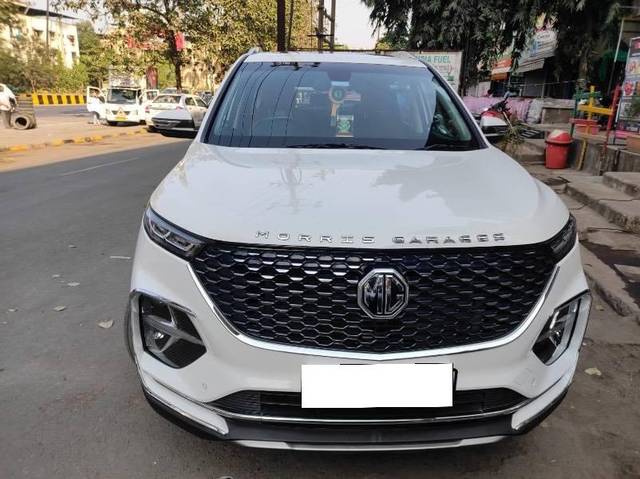 https://images10.gaadi.com/usedcar_image/4060225/original/processed_a98877d1-4a4a-40bb-827a-e934ab012bff.jpeg?imwidth=6400