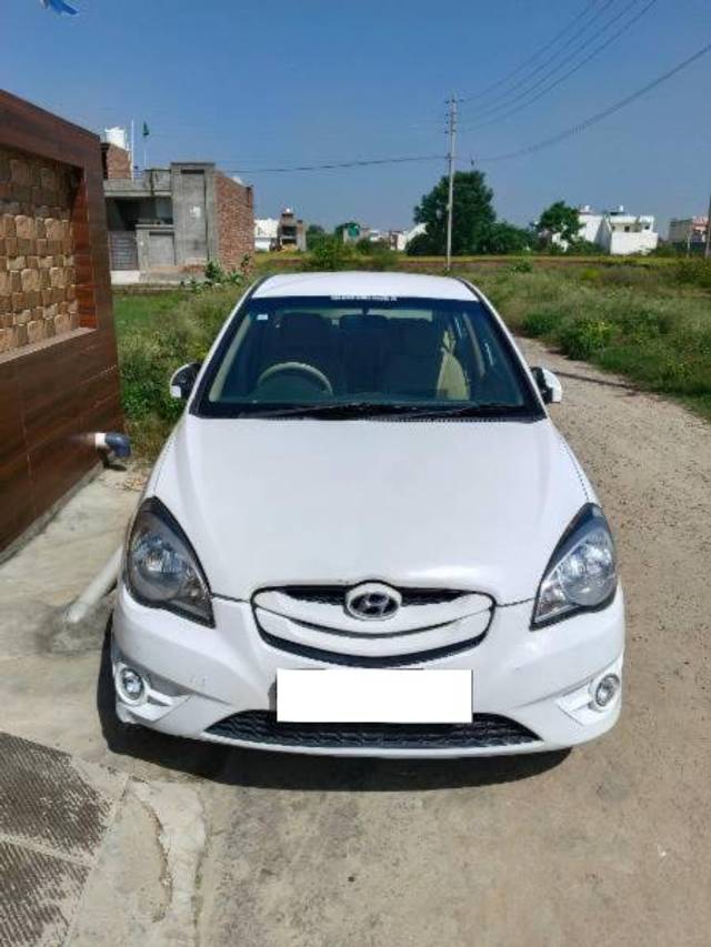 https://images10.gaadi.com/usedcar_image/4060267/original/processed_c2c36689-fe2d-486e-9cbd-e7831fe6c0e6.jpg?imwidth=6400