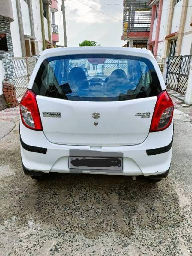 https://images10.gaadi.com/usedcar_image/4060512/original/processed_d5cce0a6-2432-44b3-a3f0-13a5e3280e81.jpg?imwidth=6402