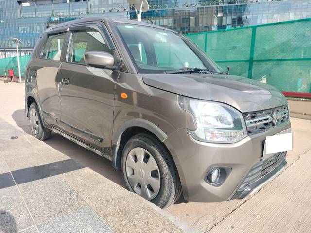 https://images10.gaadi.com/usedcar_image/4060638/original/processed_d4eafa998cdbd1b3b3202b439e1d4f4a.jpg?imwidth=6400